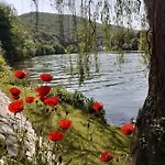 Pieds Dans L'eau Private Wellness Bordure De Meuse *