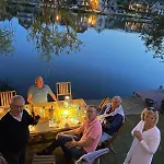Prázdninový dům Pieds Dans L'eau Private Wellness Bordure De Meuse *