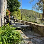 Pieds Dans L'eau Private Wellness Bordure De Meuse