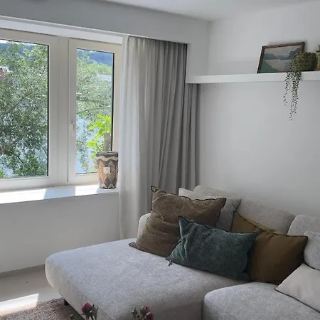 Pieds Dans L'eau Private Wellness Bordure De Meuse