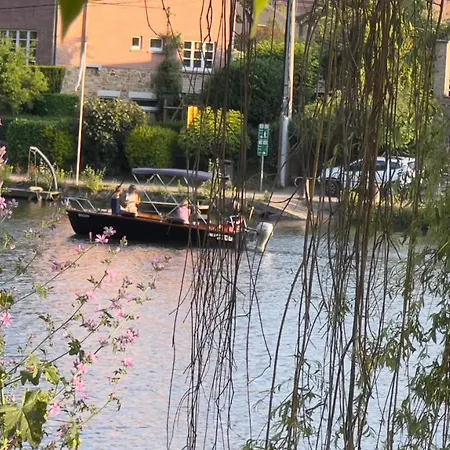 بيت للعطل Pieds Dans L'eau Private Wellness Bordure De Meuse