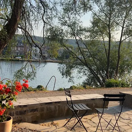 Pieds Dans L'eau Private Wellness Bordure De Meuse * リュスタン