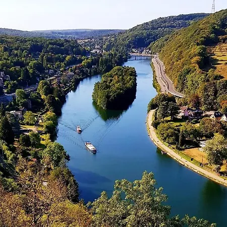 Pieds Dans L'eau Private Wellness Bordure De Meuse 別荘