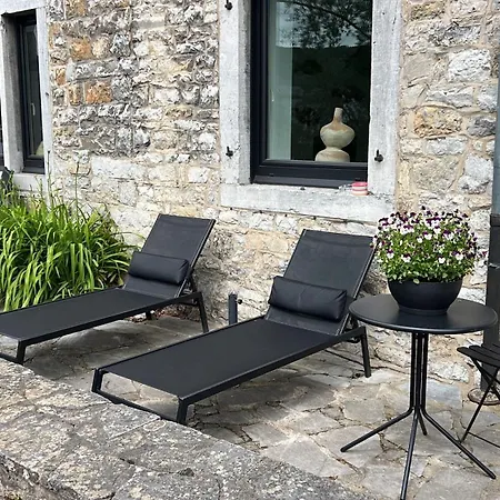 Pieds Dans L'eau Private Wellness Bordure De Meuse 別荘 リュスタン