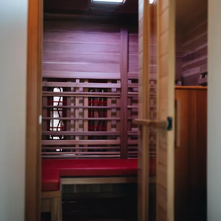 Pieds Dans L'eau Private Wellness Bordure De Meuse 別荘 *