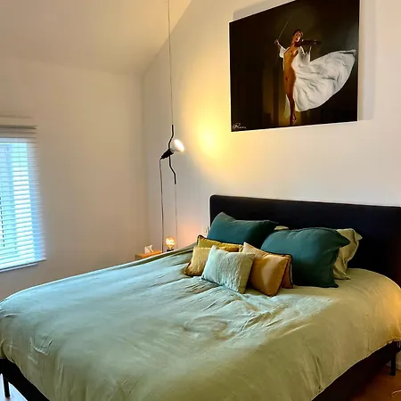 Casa de Férias Pieds Dans L'eau Private Wellness Bordure De Meuse