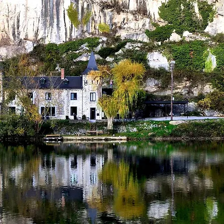 Pieds Dans L'eau Private Wellness Bordure De Meuse リュスタン